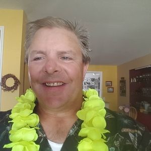 Meet your Posher, Larry